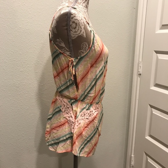 NWT VS Stripe Lace Trim Sleep Romper - Picture 4 of 6